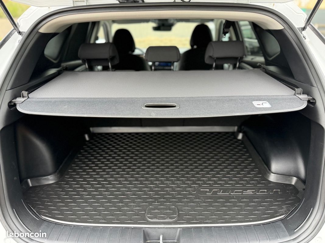 Hyundai Tucson IV 1.6 T-GDI 150 HYBRID 48V INTUITIVE DCT-7 (image 17)
