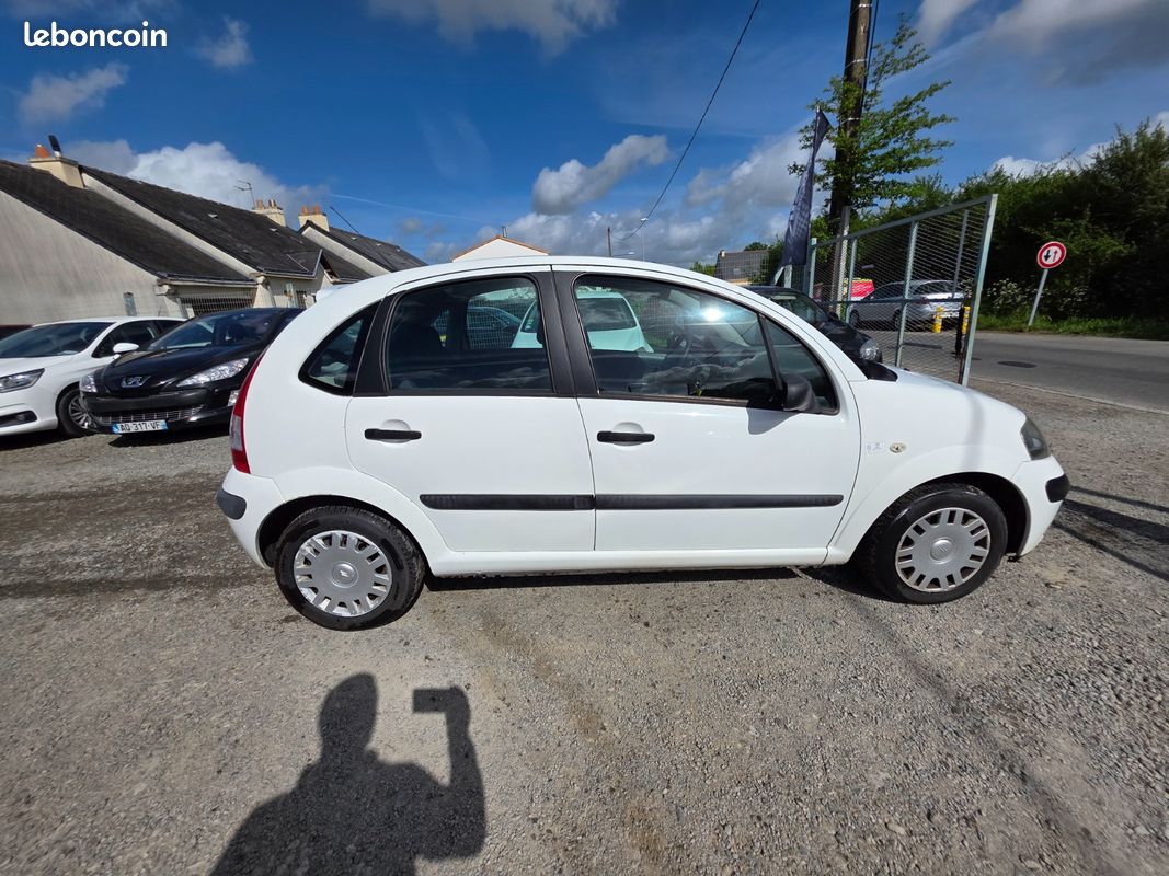 CITROEN C3 C3 1.4 HDi Pack Ambiance (image 5)