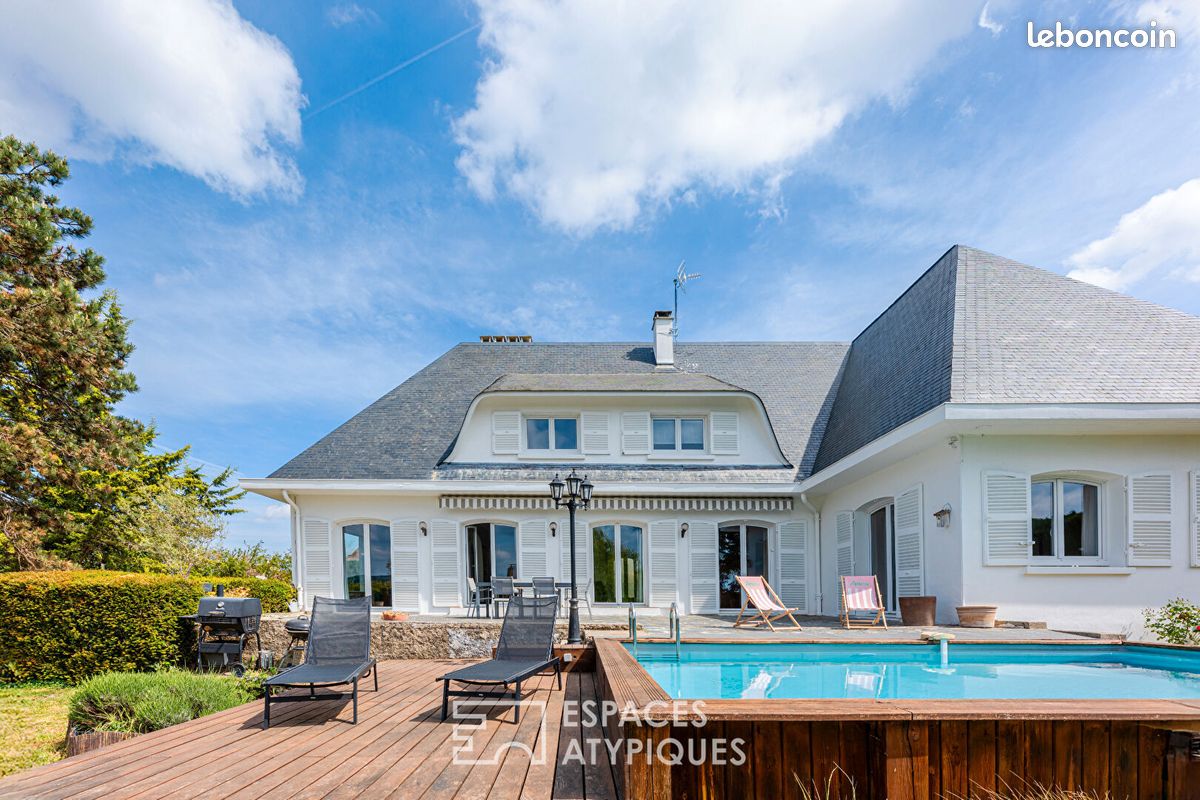 Maison 9 pièces 370 m² · à Neuville-sur-Oise · 370 m² · 1 180 000 €