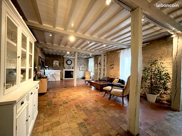 Maison 5 pièces 140 m²