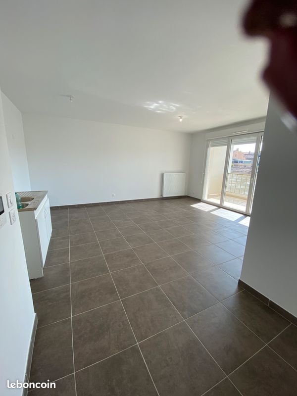 Appartement 3 pièces 58 m² · à Trets · 58 m² · 1 030 €/mois