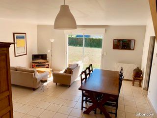 Maison 4 pièces 85 m² · à Gouville-sur-Mer · 85 m² · 700 €
