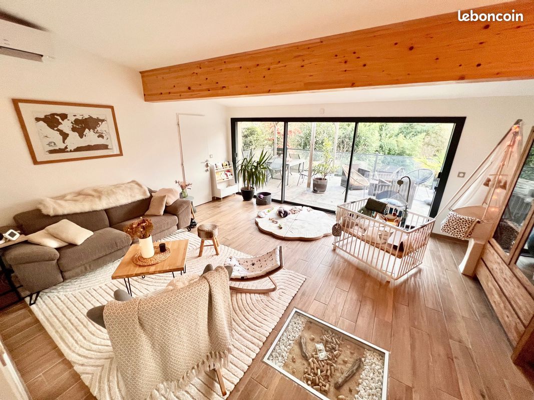Maison 4 pièces 120 m² · à La Salvetat-Saint-Gilles · 120 m² · 370 000 €