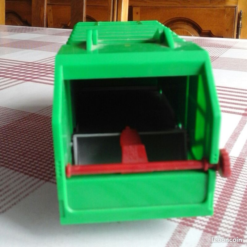 Camion benne ordure (image 4)