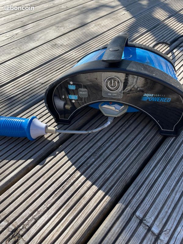 Aspirateur pour fond de piscine filaire (image 3)