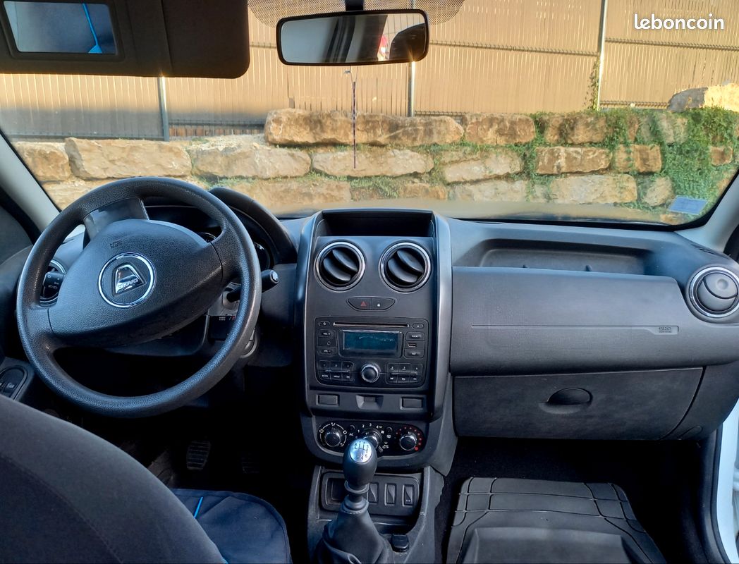 Dacia duster (image 3)
