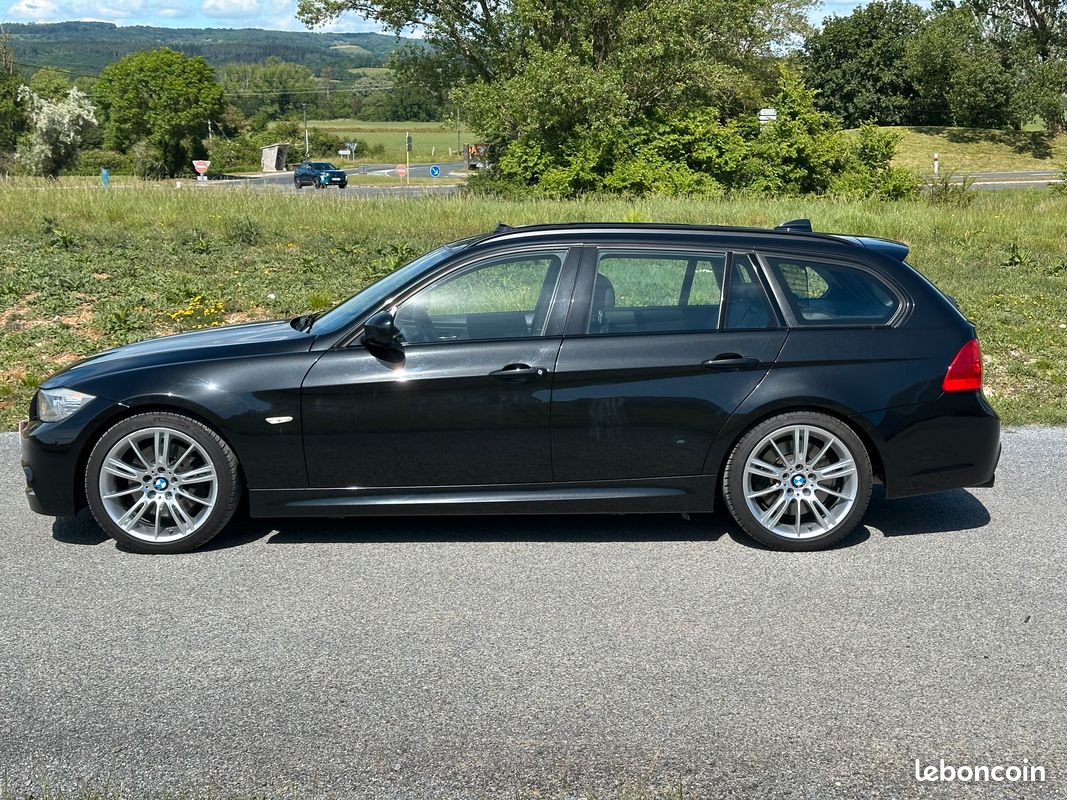 BMW 330i pack m E91 Touring LCI Phase 2 330 i Pack M propulsion / Toit panoramique / GPS Professional / Sièges électriques cuir / Xénon / Jantes 18” M / superbe état /Garantie 3 mois (image 8)