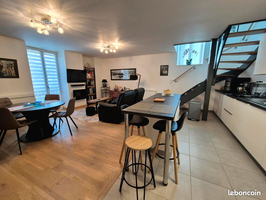 Appartement 4 pièces 94 m² · à Aix-les-Bains · 94 m² · 450 000 €