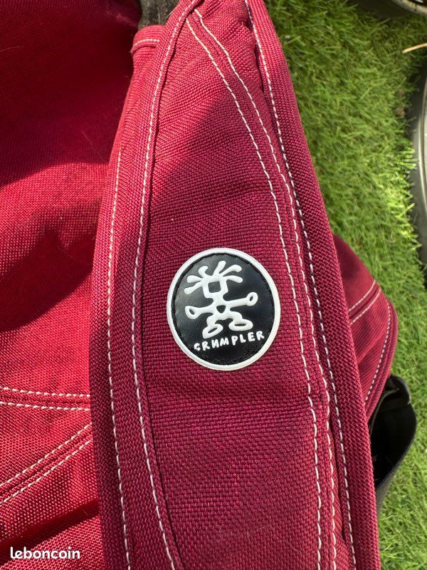 Sacoche Messenger Crumpler 15 pouces (image 3)