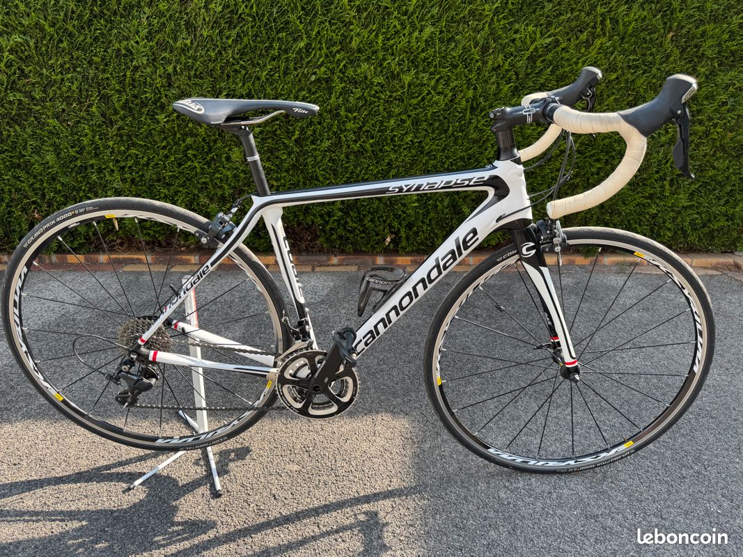 Vélo de course Cannondale Synapse Carbon 105 T 51 Vélos