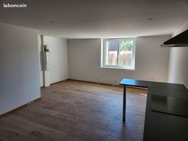Maison 2 pièces 63 m²