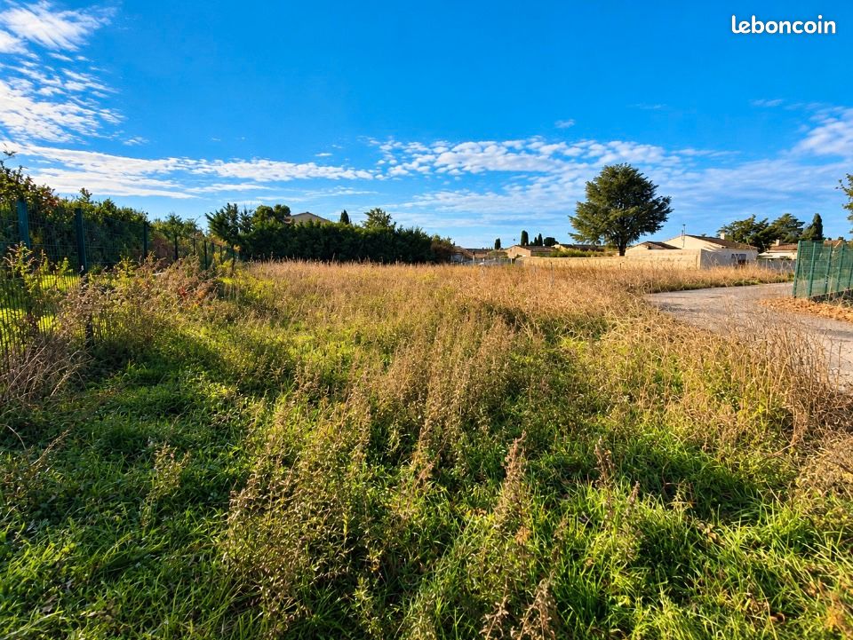 Terrain 410 m² Manduel · 148 500 €