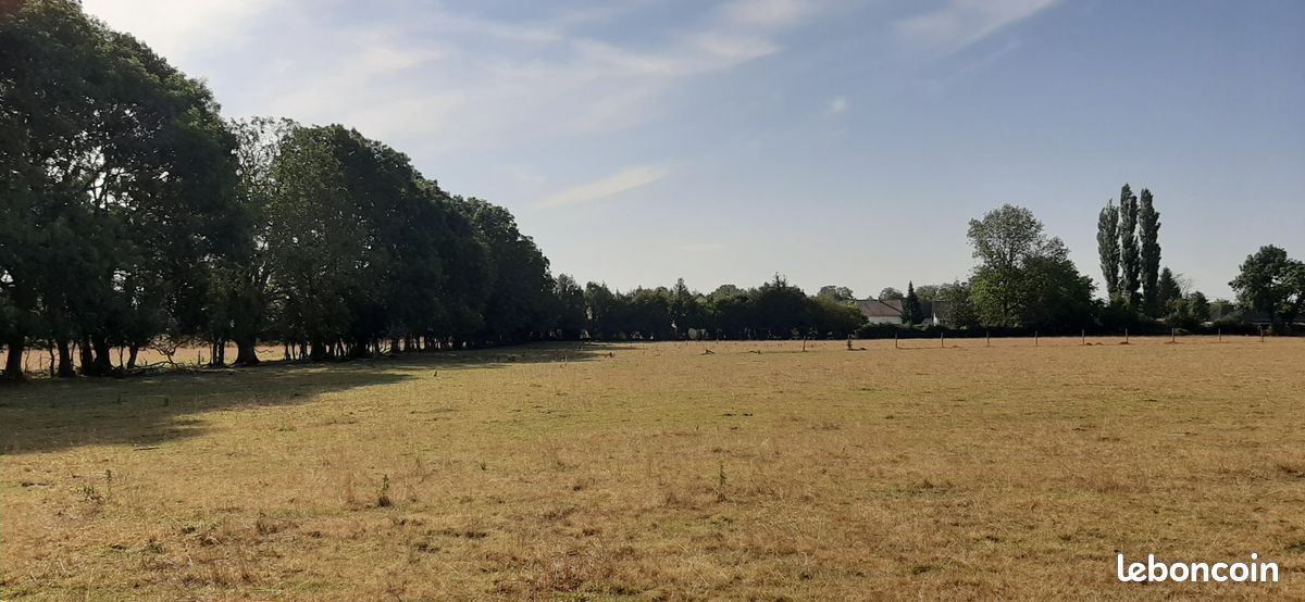 LA RUE SAINT PIERRE - Terrains à bâtir · à La Rue-Saint-Pierre · 69 000 €