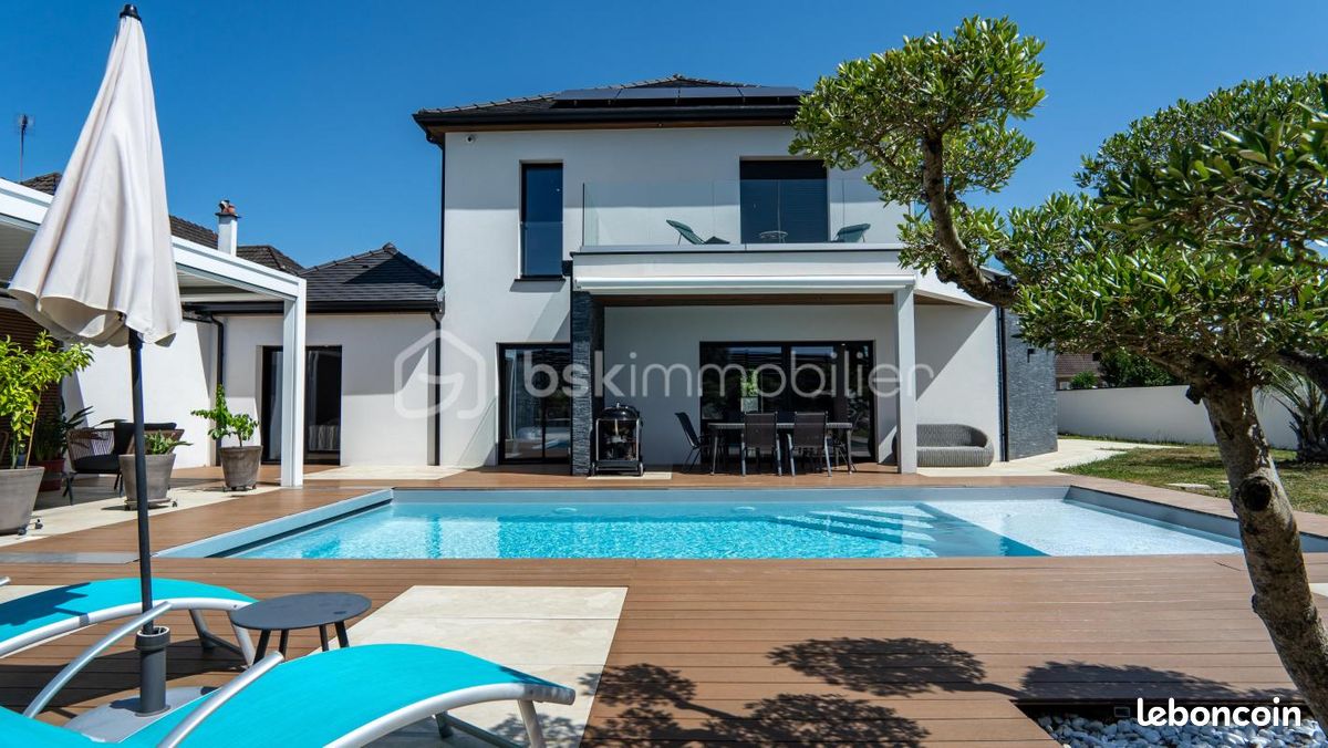 Maison 5 pièces 155 m² · à Pau · 155 m² · 729 000 €