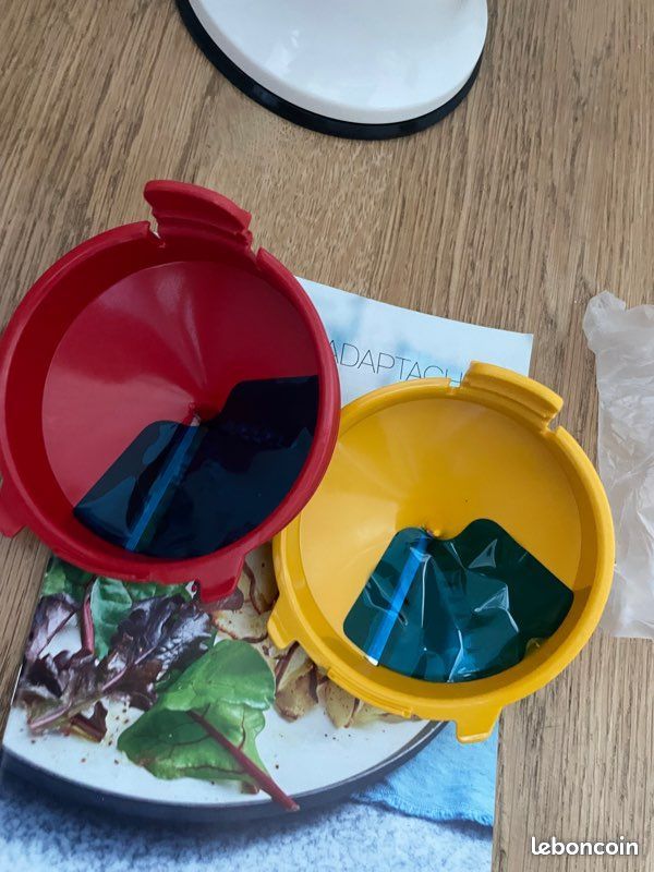 Tupperware Adaptachef extension Râpe 2 cônes + livret de recettes - Arts de la table
