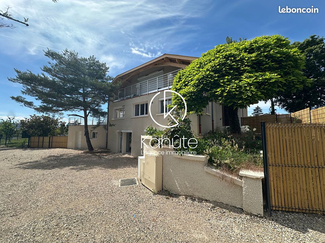 Appartement 4 pièces 104 m² · à Dardilly · 104 m² · 299 000 €