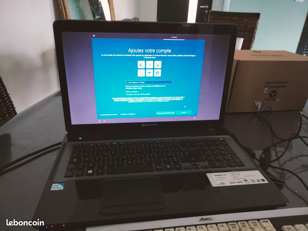 Ordinateur portable Packard bell easynote lv (image 5)