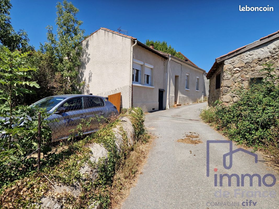 Maison 3 pièces 68 m² · à Saint-Marcellin-en-Forez · 68 m² · 119 000 €