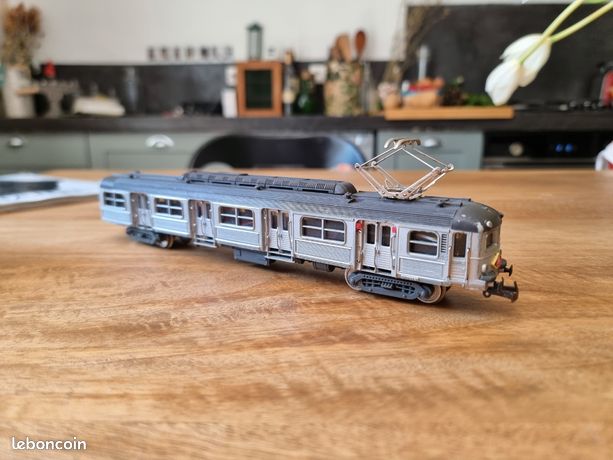 Jouef 761E Coffret Rame Budd Inox Z5100 Banlieue SNCF HO Méhano Roco