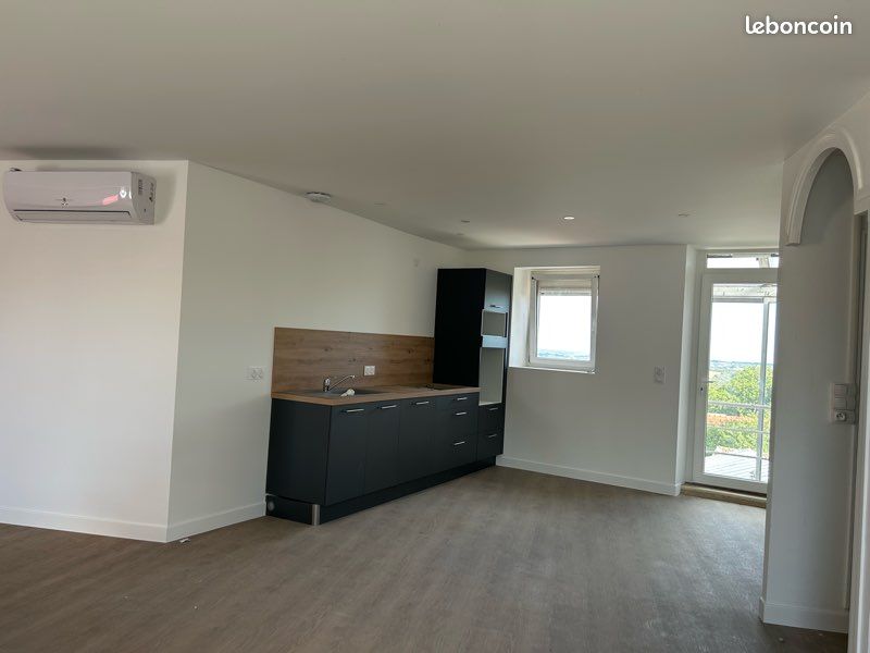 Appartement 4 pièces 100 m² · à Langres · 100 m² · 750 €/mois