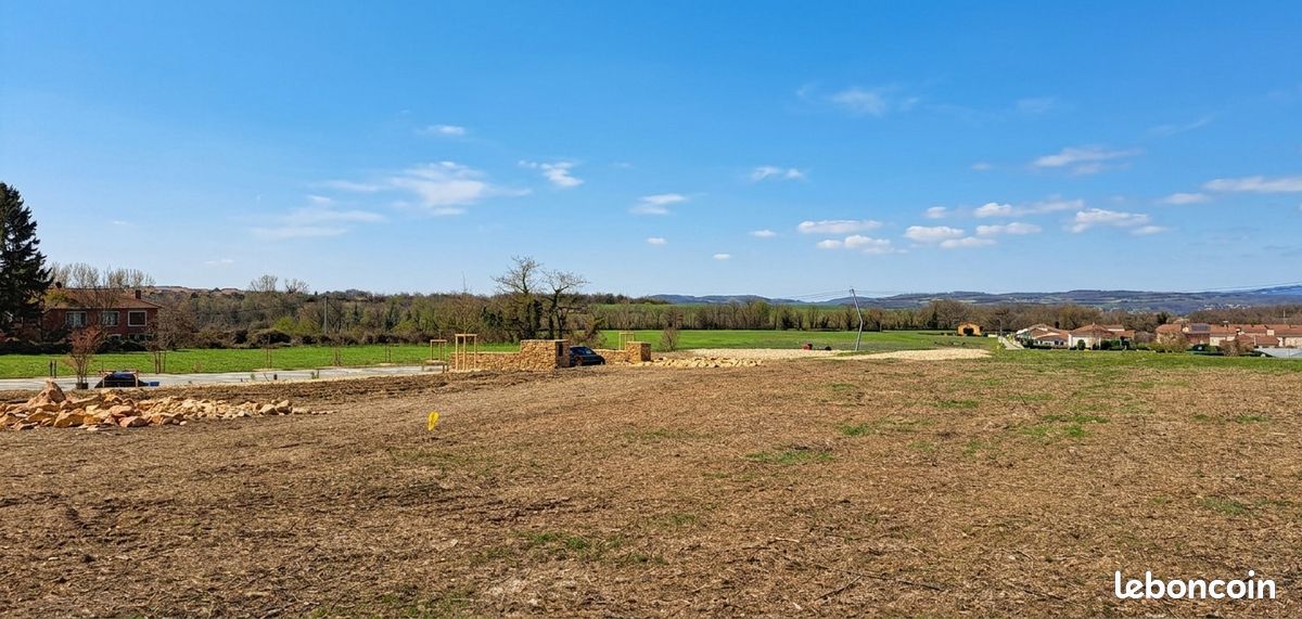 Terrains viabilisés libres constructeur à Four - 3 lots disponibles · 205 000 €