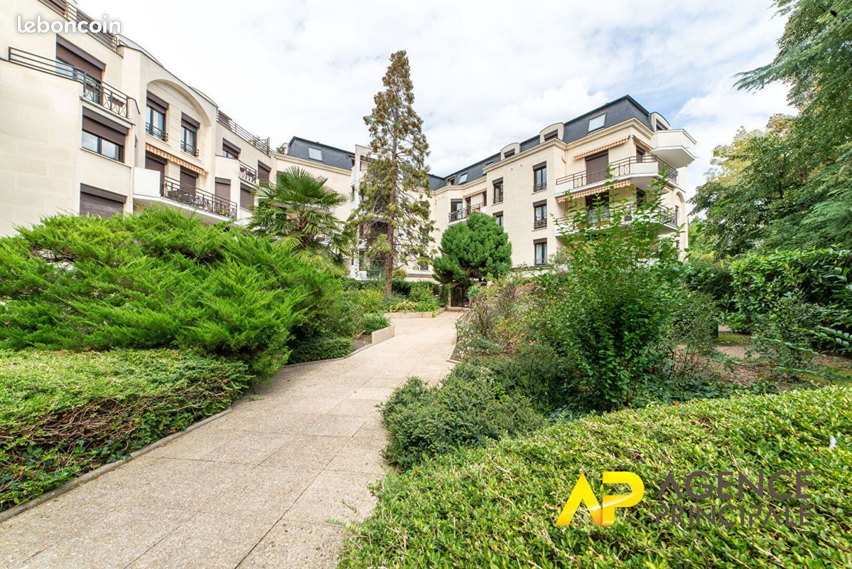 Appartement 3 pièces 66 m² · à La Garenne-Colombes · 66 m² · 490 000 €