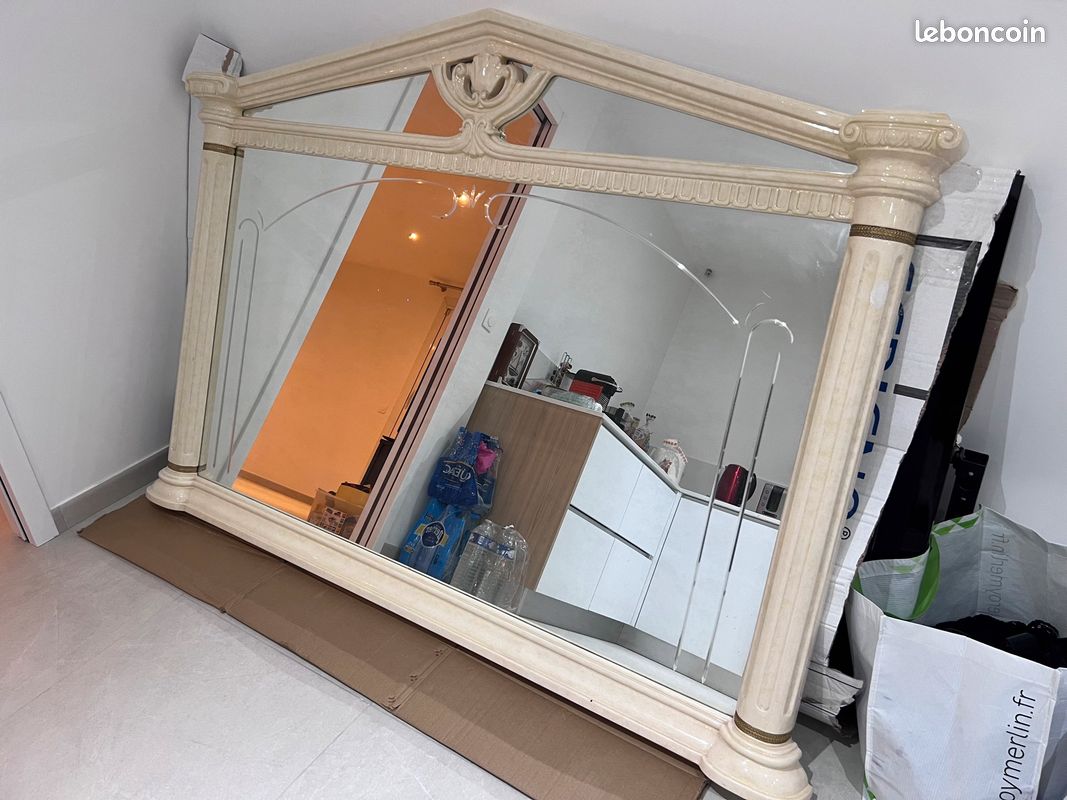 Miroir - laqué beige avec motif - largeur 174 cm (image 1)