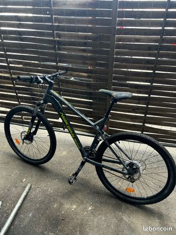 Velo VTC très bon état - Vélos