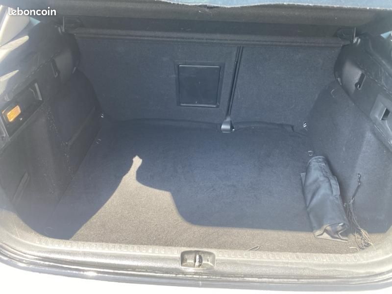 Citroen C4 BlueHDi 120ch Millenium S&S EAT6 (image 8)