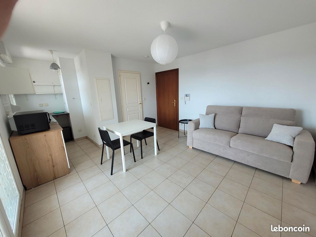 À louer – Studio meublé de 20 m² avec balcon – Illkirch-Graffenstaden (image 1)