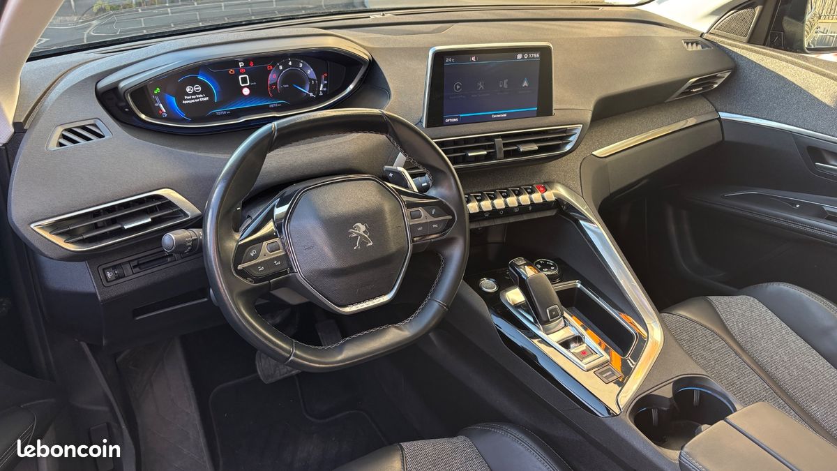 PEUGEOT 3008 1.2 PURETECH 130ch ALLURE EAT6 - Entretien complet * Carplay * Caméra * Grip Control (image 24)