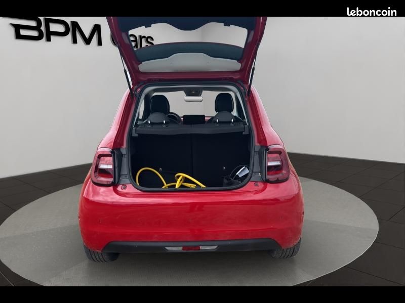 Fiat 500 e 95ch (RED) MY25 (image 10)