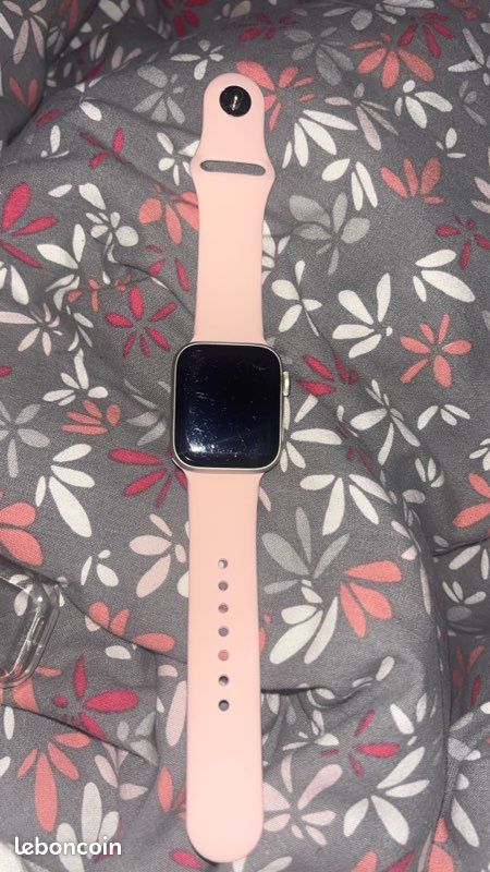 Apple Watch SE 2 génération 40 mm (image 1)