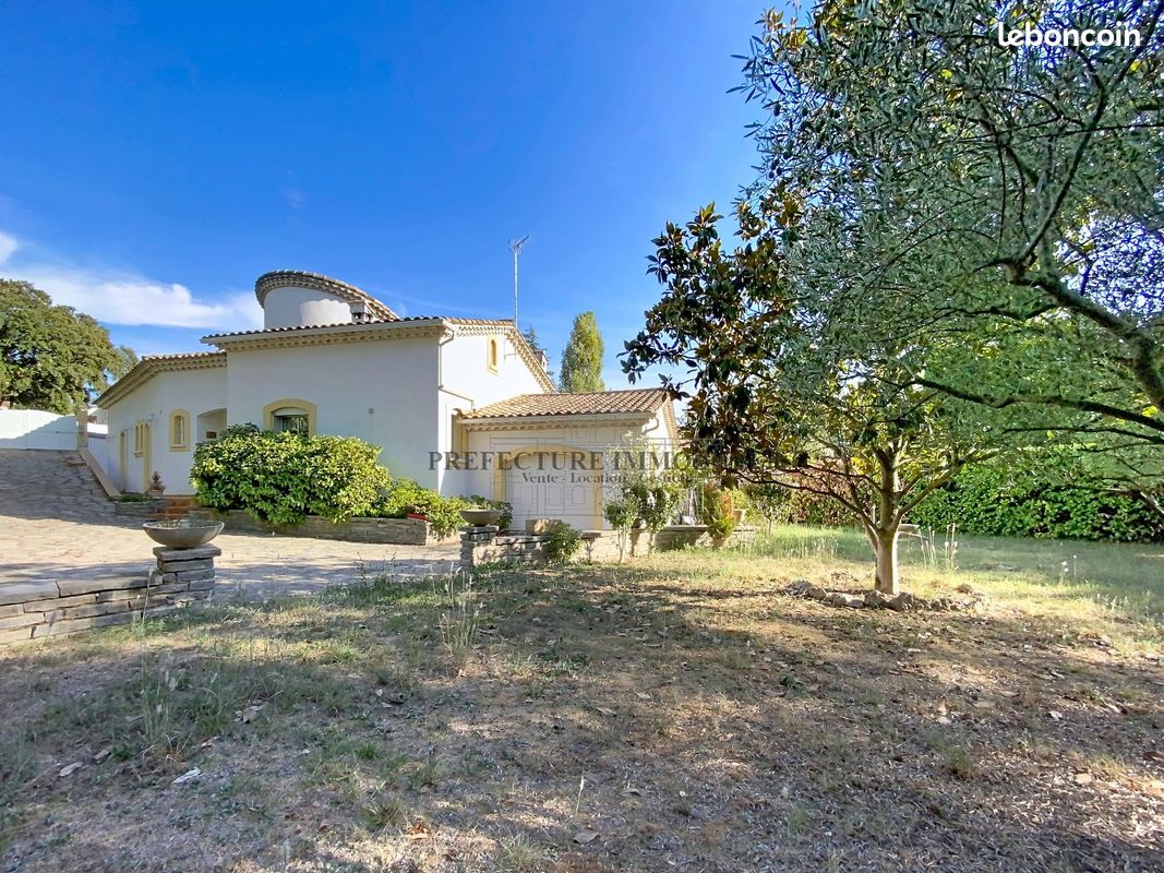 Maison 5 pièces 145 m² · à Saint-Clément-de-Rivière · 145 m² · 550 000 €