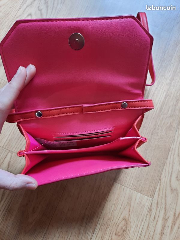 Sac à main, porte-feuille (image 2)