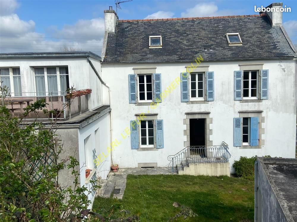 Local commercial 215 m² · à Audierne · 215 m² · 258 875 €