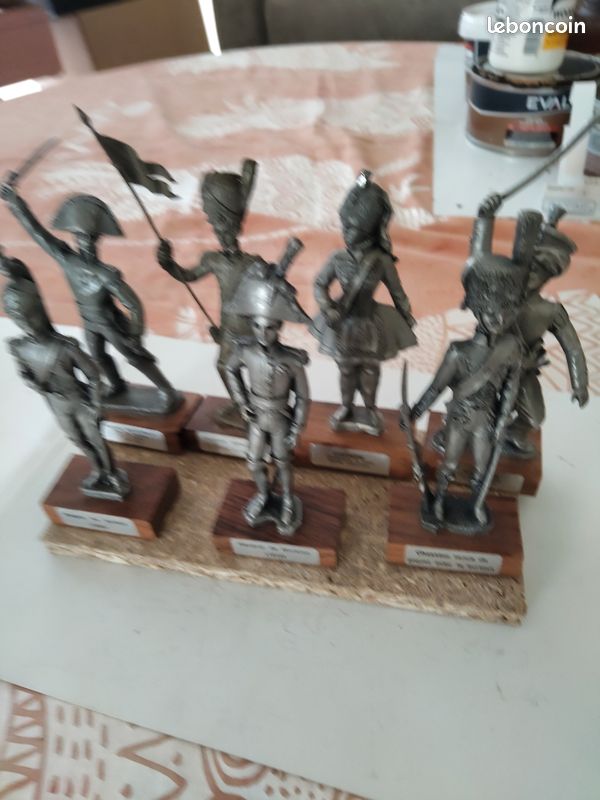 Figurine en etain Empire Soldat capitaine de chevau leger