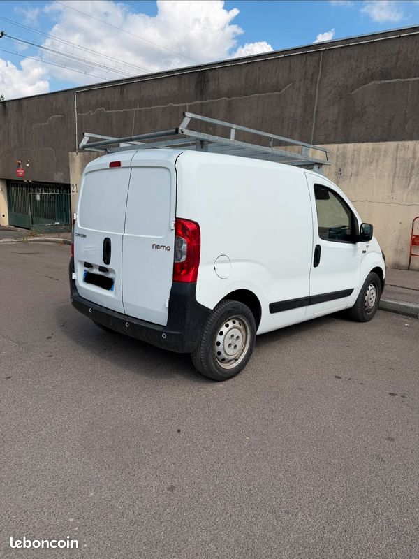 CITROËN Nemo 1.3 HDi FAP Fourgon 16V 75 ch (image 5)