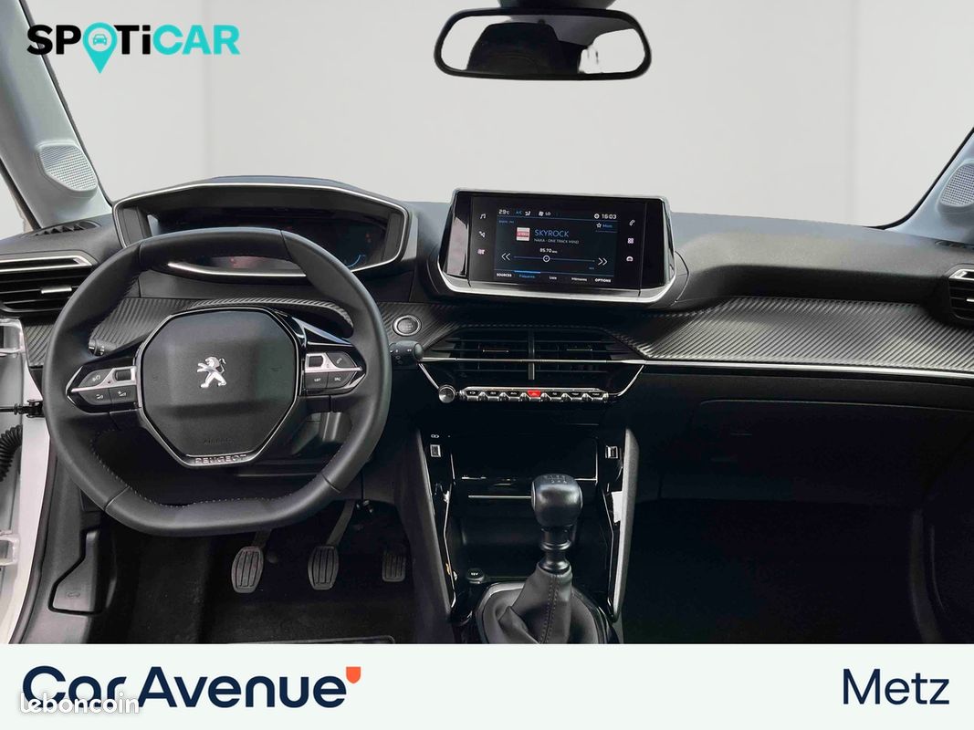 PEUGEOT 208 PureTech 100 S&S BVM6 Allure Pack (image 9)
