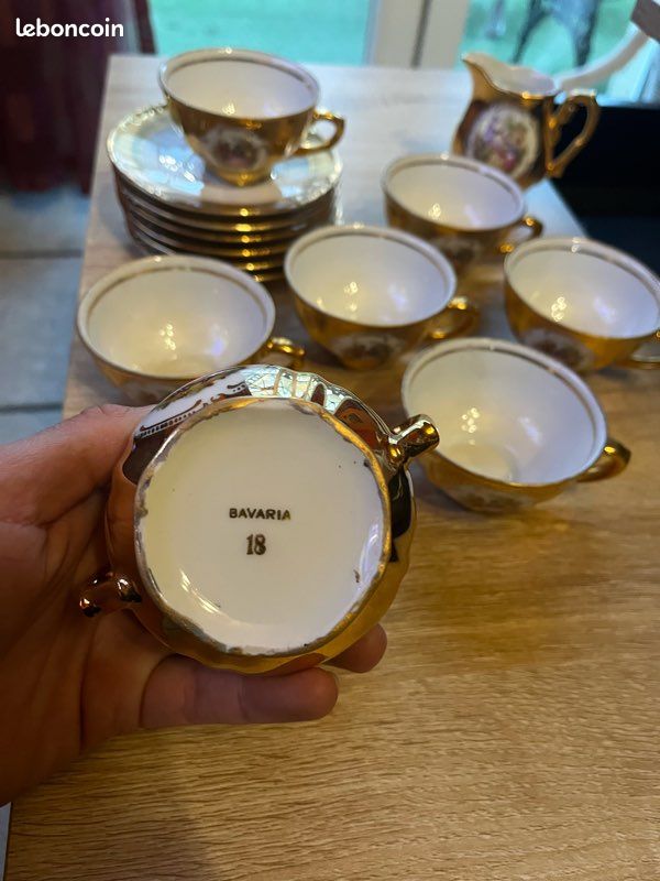 Ensemble Cafetière ou théière Pot à lait et Pot à sucre vintage