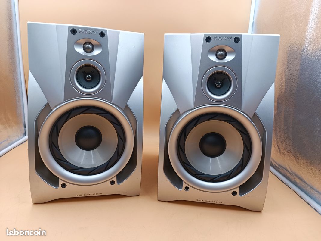 Vends paire d'enceintes FBT Jolly 8ba très bon état (Ile-de-ance