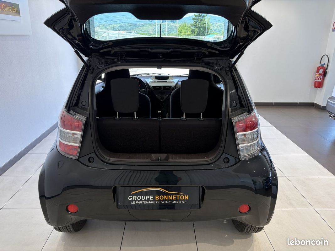 Toyota IQ 68 VVT-i iQ1st (image 3)