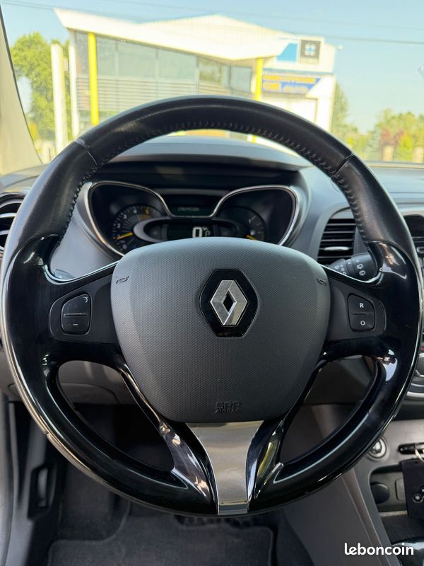 Renault captur 1.5 dci 90 zen edc 2015 (image 9)
