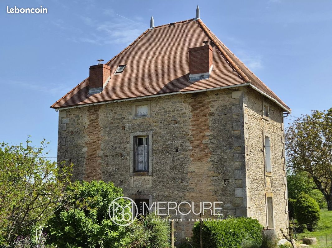 Maison 6 pièces 125 m² · à Alloue · 125 m² · 360 000 €