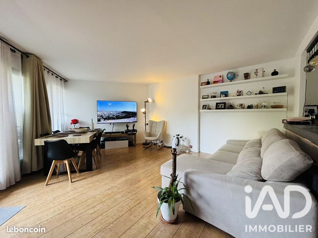Appartement 4 pièces 93 m² · à Rosny-sous-Bois · 93 m² · 273 000 €