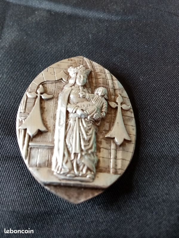 Broche Ancienne Ajourée Aux Armes De La Bretagne - Vintage Régionale
