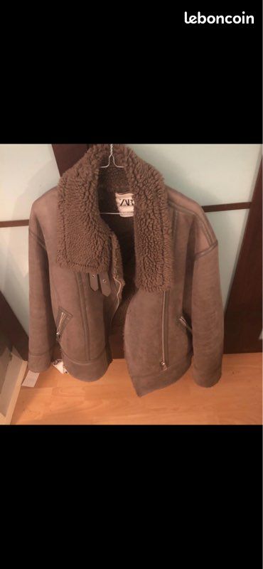 Manteau en fourrure gris très doux (image 1)