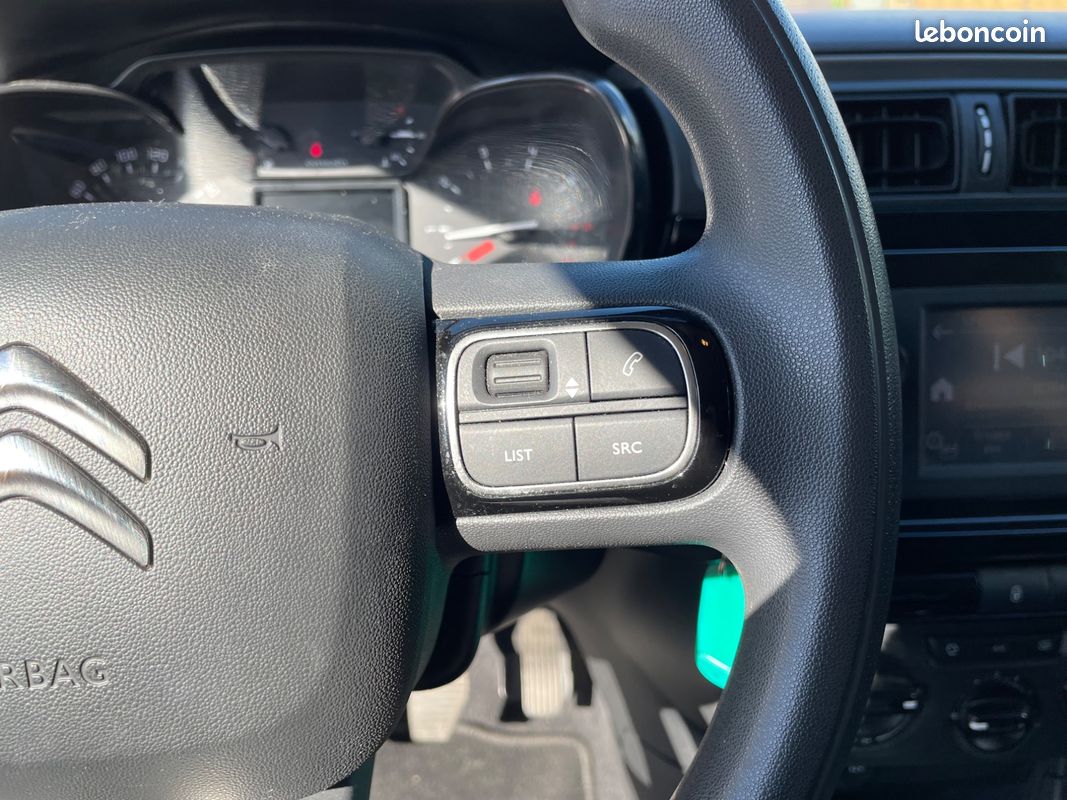 Citroen c3 generation-iii 1.5 bluehdi 100 bvm6 feel entretien complet (image 25)