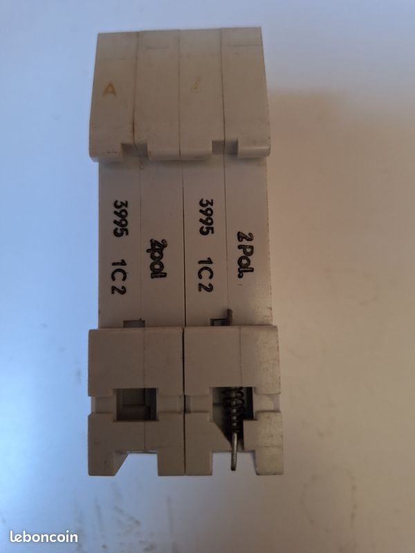 DISJONCTEUR bipolaire SIEMENS C3 (image 3)