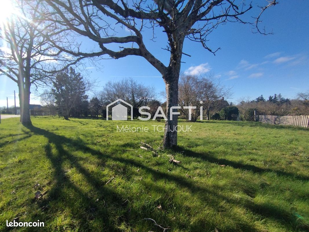 Terrain 771 m² · à Saint-Firmin-des-Bois · 771 m² · 19 000 €